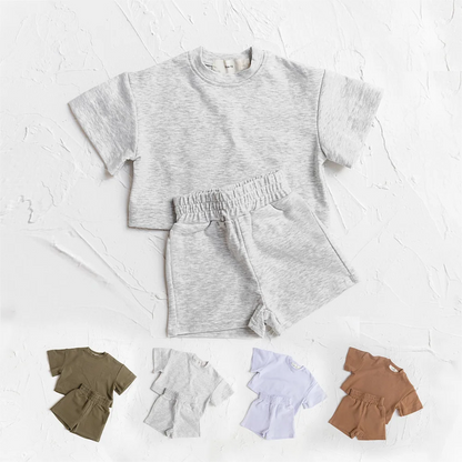 Solid T-shirt & shorts