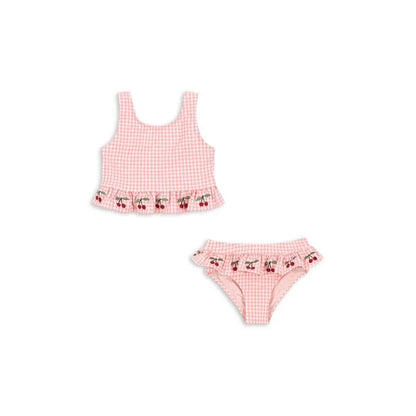 Summer bikini set with sunscreen protection