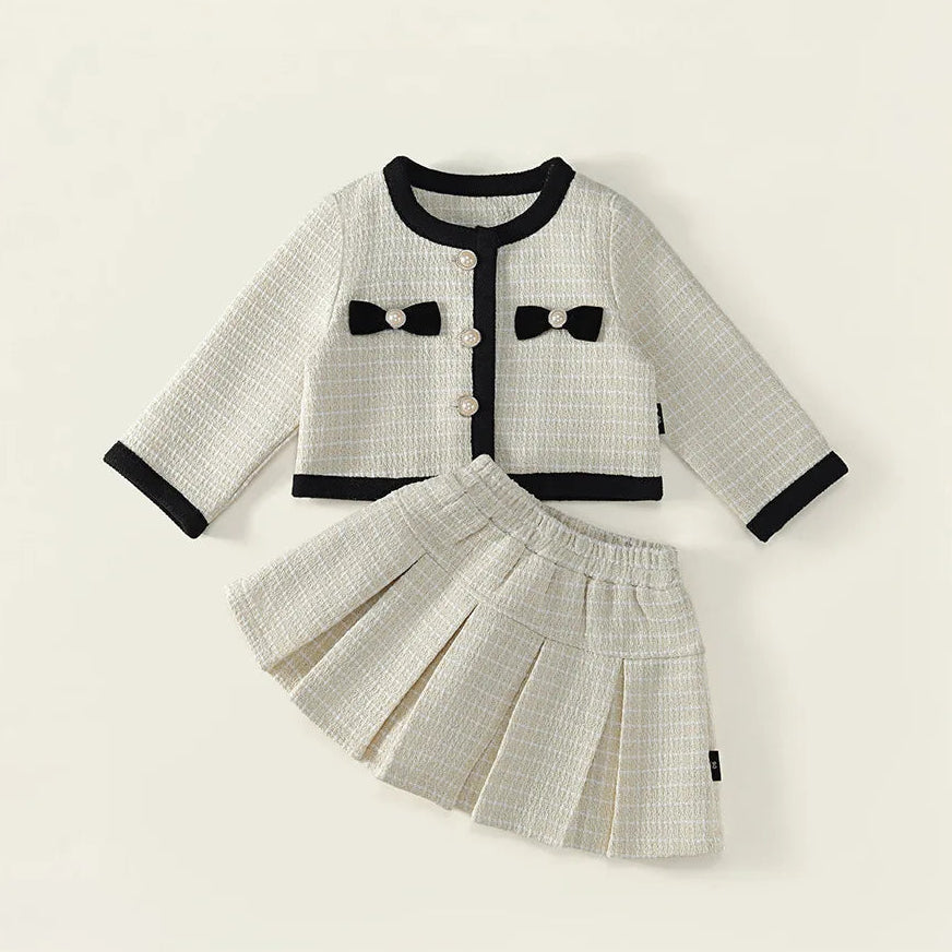 Round collar top & pleated skirt