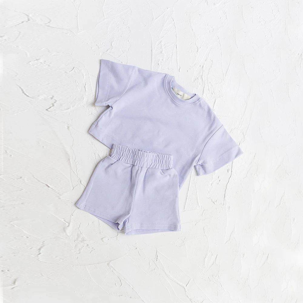 Solid T-shirt & shorts