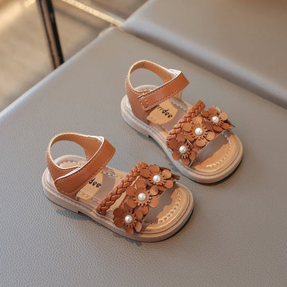 Sweet summer princess shoes
