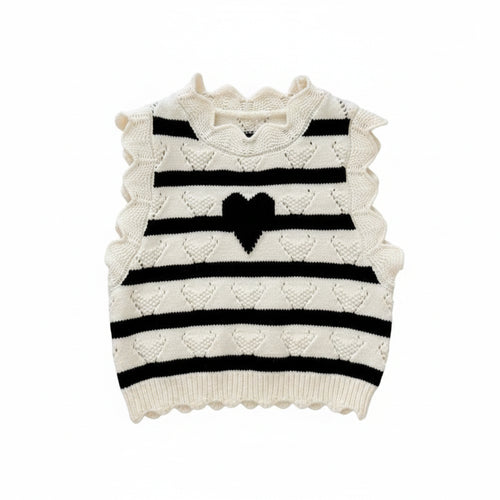 Striped heart sleeveless top with scalloped trim