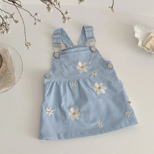 Loose summer overalls with pockets